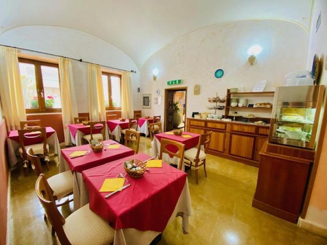 Hotel Villa Canu カブラス エクステリア 写真