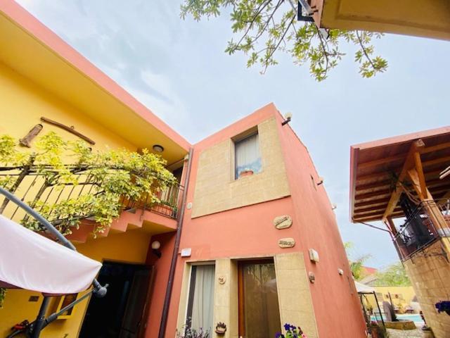 Hotel Villa Canu カブラス エクステリア 写真
