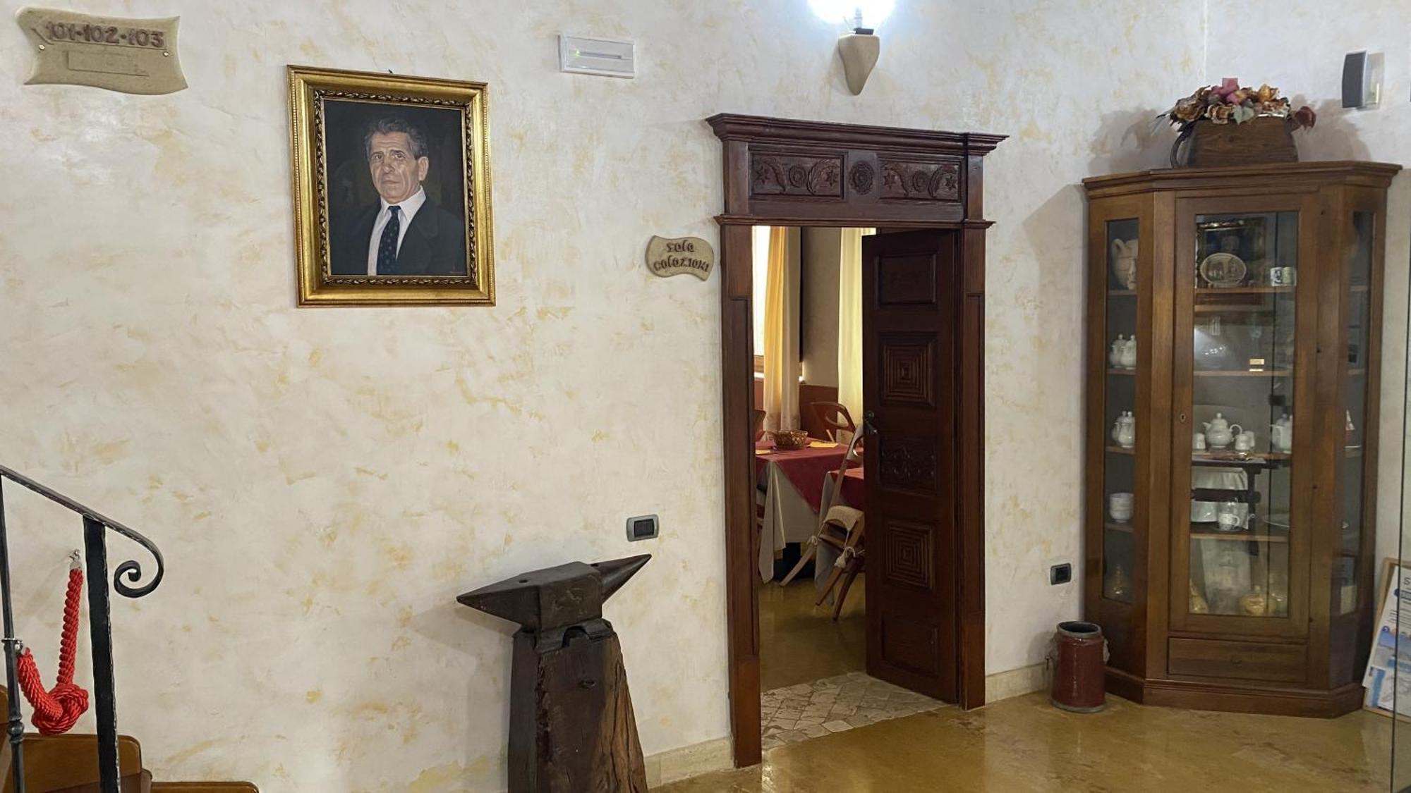 Hotel Villa Canu カブラス エクステリア 写真